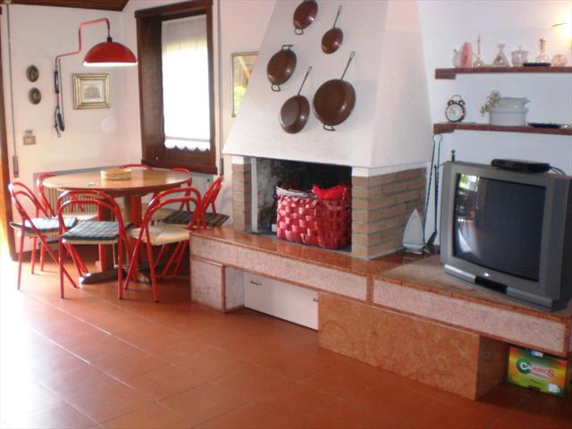 CESUNA - MANSARDA TRICAMERE - 6 POSTI LETTO