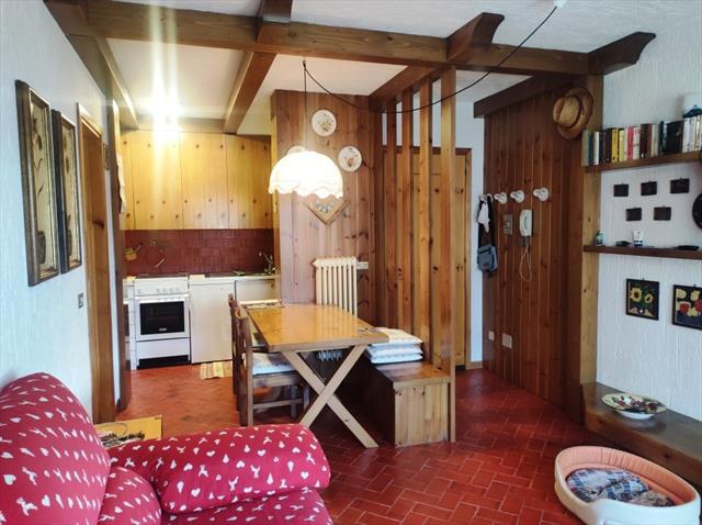 ROANA - 2 CAMERE - PIANO TERRA - 4/6 POSTI LETTO