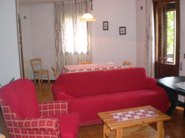 CESUNA - 2 MATRIMONIALI - BISERVIZI - 6 POSTI LETTO